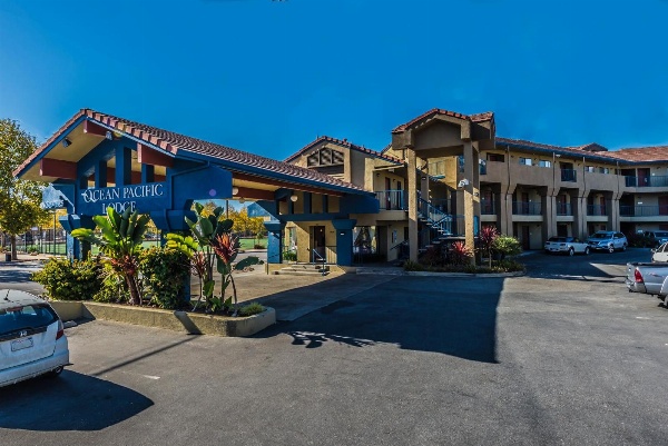 Ocean Pacific Lodge Main image